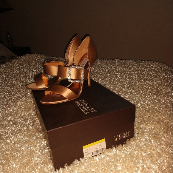 Bagley Mischka shoes - Picture 3 of 3